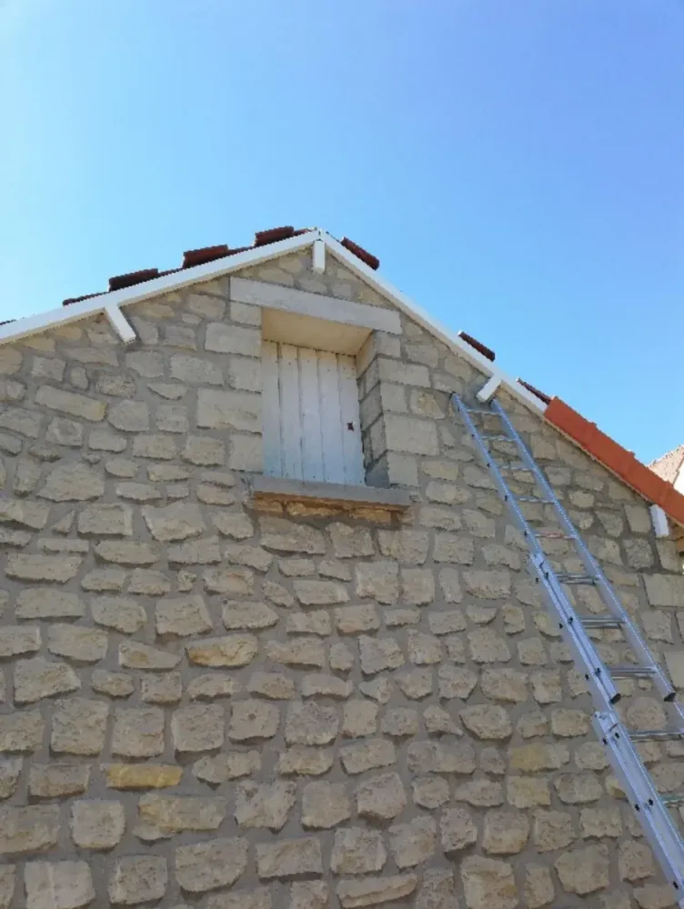 rénovation de façade à Jouy-le-Moutier